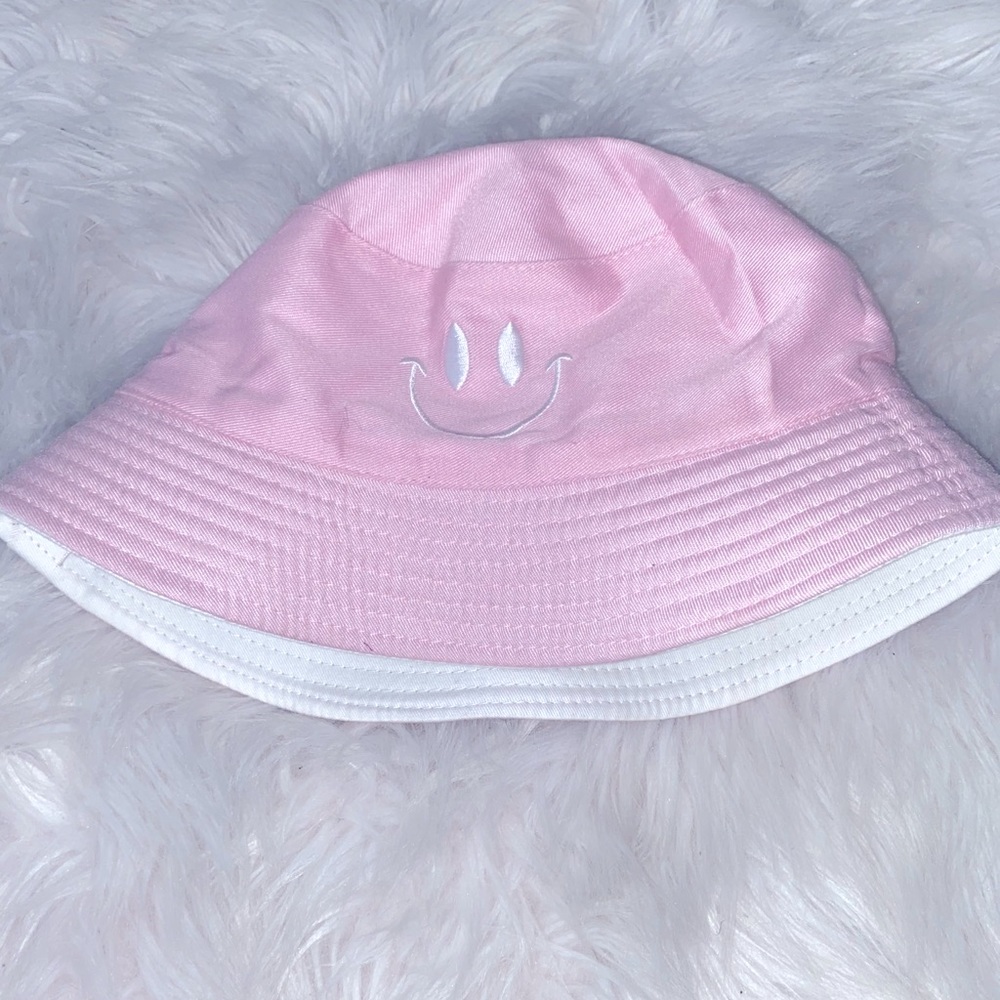 Reversible Bucket hat - Picture 2 of 2